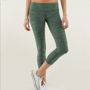 Lululemon Space Dye Wunder Under Crops Fatigue Green Size 4